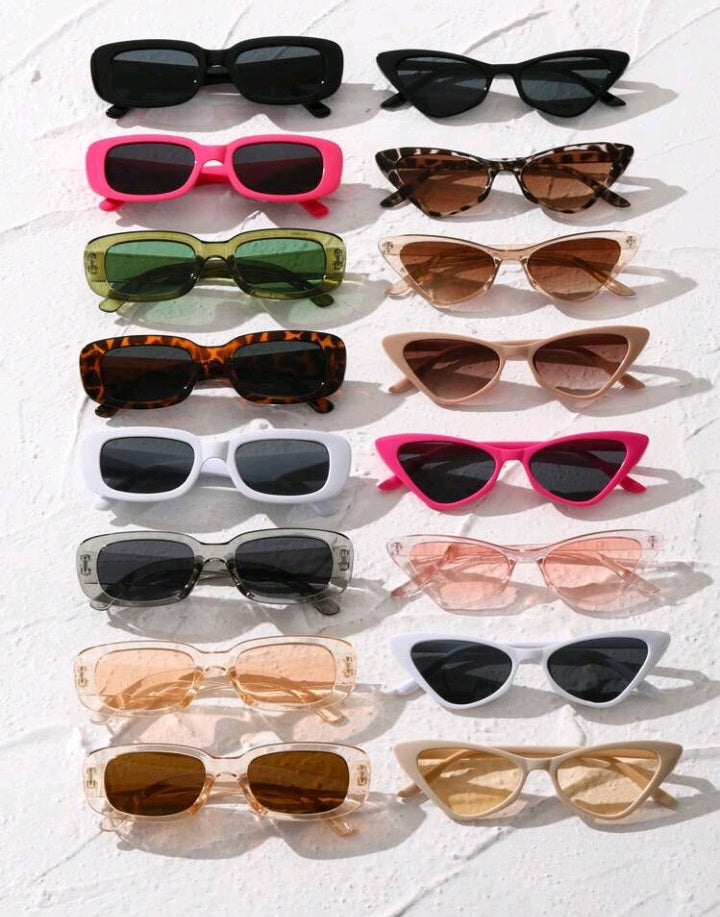 16 Pares de Gafas de Sol con Marco de Plástico HG02